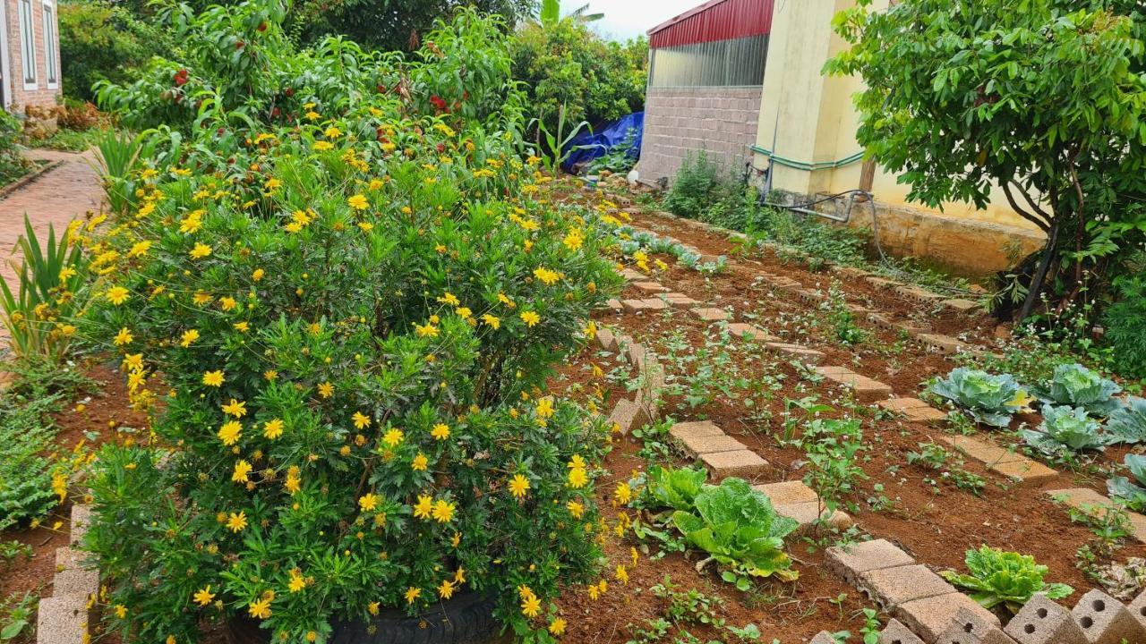 Datani Moc Chau Homestay Lang Mon Εξωτερικό φωτογραφία
